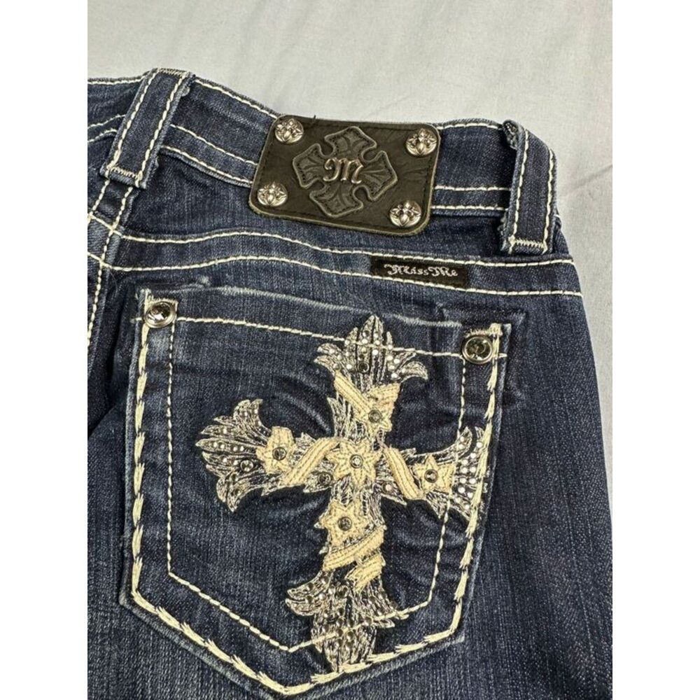 Miss Me JP5445B3 Boot Jeans Low Rise Cross Gem Pockets Dark Wash Size 26 - Picture 5 of 8